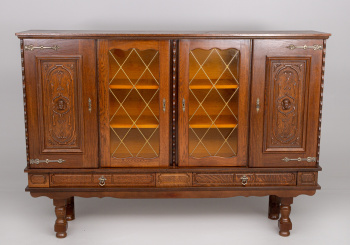 Старинный посудный шкаф код. RM39525