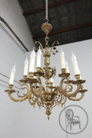 Антикварная люстра из бронзы на 12 свечей с фигурками ангелочков код. BE6008