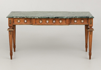 Старинный столик код. RM61733