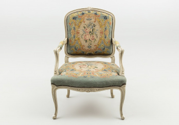 Старинное кресло код. RM27335