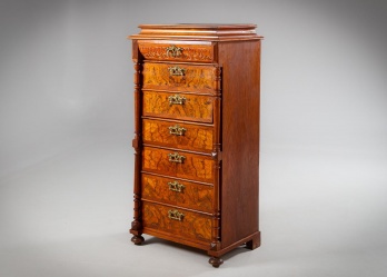 Антикварный секретер со шпоном корня ореха код. RM4132936