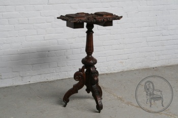 Антикварный курительный столик с объемной резьбой код. BE4096981