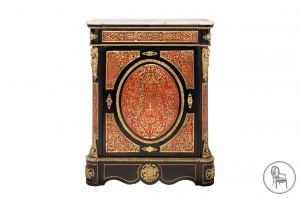 картинка Антикварный комод в стиле Буль с инкрустацией салоне старинных вещей "Шебби" являющийся официальным дистрибьютором в России и Беларуси