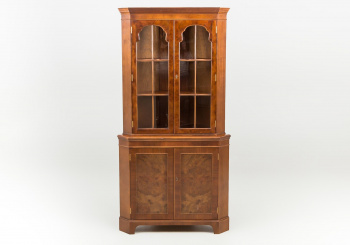 Старинный угловой посудный шкаф код. RM32910