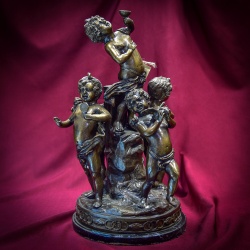 Старинная бронзовая статуэтка код. BL107/1