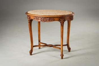 Антикварный столик с поверхностью из мрамора код. RM4101634