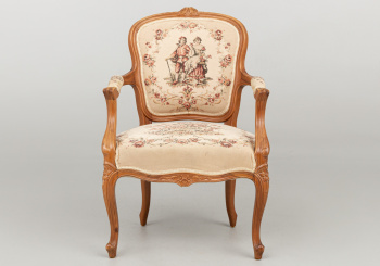 Старинное кресло код. RM68376