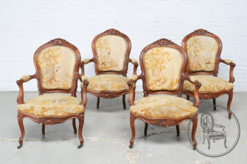 Антикварные кресла (4 шт.) в стиле рококо с гобеленовой обивкой код. BE59540