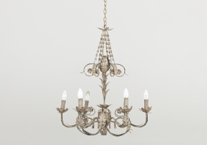 картинка Старинная люстра салоне старинных вещей "Шебби" являющийся официальным дистрибьютором в России и Беларуси
