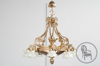 Старинная люстра в стиле Ампир с стеклянными плафонами в виде цветов код. BE107037