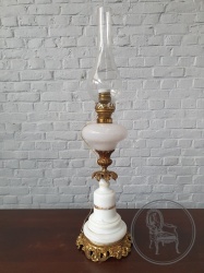 Старинная настольная лампа с отделкой из бронзы код. BE4097409