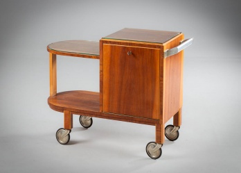 Старинный сервировочный столик на колесиках код. RM4140437