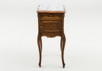 Антикварная прикроватная тумбочка код. RM29626