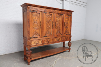 Антикварный шкаф код. BE10705