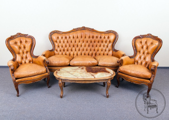 Старинный комплект кожаной мебели код. RM0017