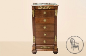 картинка Антикварный комод из красного дерева с отделкой из бронзы салоне старинных вещей "Шебби" являющийся официальным дистрибьютором в России и Беларуси