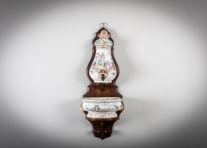 картинка Антикварный настенный умывальник («лавобо»), выполненный из фаянса на деревянной основе салоне старинных вещей "Шебби" являющийся официальным дистрибьютором в России и Беларуси