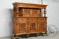 Антикварный cтоловый гарнитур с сюжетной резьбой в стиле Брейгель код. BE107676 фото 1
