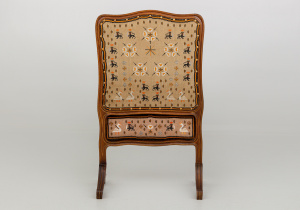 картинка Старинный защитный экран для камина салоне старинных вещей "Шебби" являющийся официальным дистрибьютором в России и Беларуси