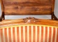 Антикварная кровать из красного дерева с мягкой обивкой код. RM4165975 фото 5