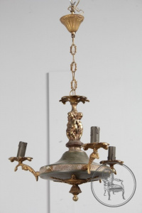 картинка Старинная люстра салоне старинных вещей "Шебби" являющийся официальным дистрибьютором в России и Беларуси