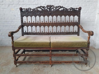 Антикварная резная скамья с высокой спинкой код.&nbsp;BE4165499