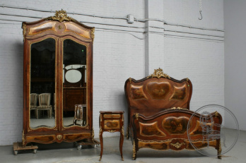 Антикварный спальный гарнитур с живописными вставками код. BE5857