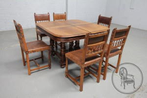 картинка Антикварный столовый гарнитур салоне старинных вещей "Шебби" являющийся официальным дистрибьютором в России и Беларуси