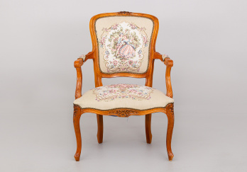 Старинное кресло код. RM43500