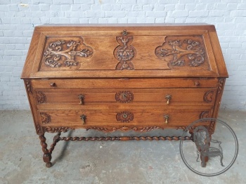 Антикварный дубовый секретер с витыми ножками код.&nbsp;BE4165579