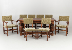 картинка Старинный столовый гарнитур салоне старинных вещей "Шебби" являющийся официальным дистрибьютором в России и Беларуси