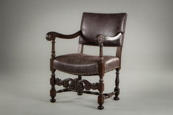 Старинное дубовое кресло с кожаной обивкой код. RM4131506