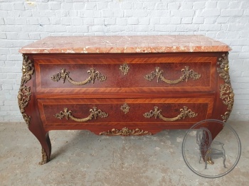 Старинный комод в стиле Людовика XV код. BE4097516