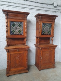 Антикварные буфеты в мехельском стиле с витражами (2 шт.) код. BE2052