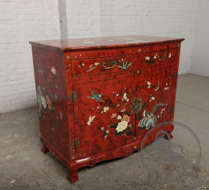 Старинный комод в восточном стиле с ручной росписью и латунными накладками код. BE4096755