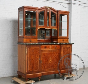 Антикварный буфет с инкрустацией в технике маркетри код. BE4097260