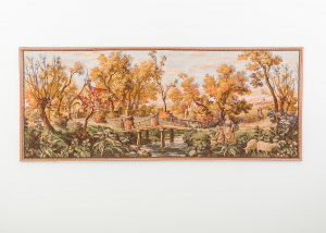 картинка Старинный гобелен салоне старинных вещей "Шебби" являющийся официальным дистрибьютором в России и Беларуси