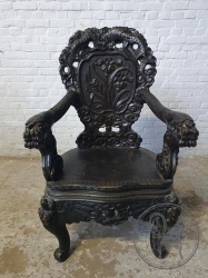 Антикварный стул из палисандра, украшенный резными цветами и рептилиями код. BE4112893