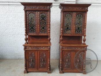 Антикварные буфеты (2 шт.) в Мехельском стиле с витражами код. BE4143116
