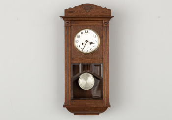 Антикварные настенные часы код. RM64060