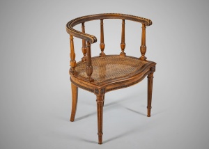 Антикварное кресло-капитан с ротанговым сиденьем код.&nbsp;RM4166007