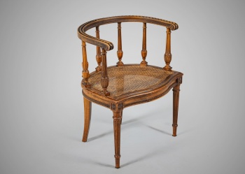 Антикварное кресло-капитан с ротанговым сиденьем код.&nbsp;RM4166007