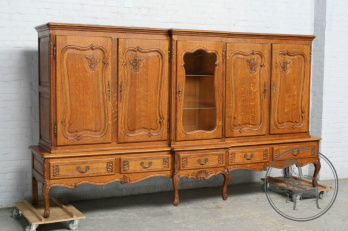 Антикварный шкаф код. BE6889