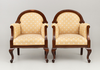Старинное кресло (2 шт.) код. RM49413