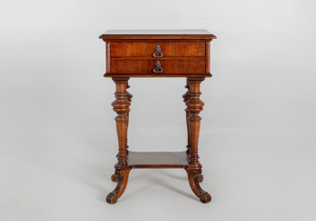 Старинный косметический столик код. RM36883