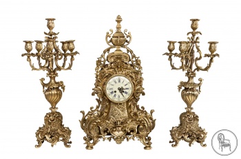 Антикварные бронзовые часы с канделябрами код. VS4096728