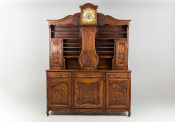 Старинный буфет с часами код. RM12515