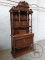 Антикварный поставец с резным фронтоном код. BE106937 фото 5