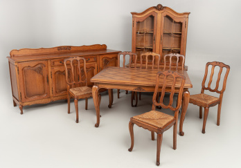 Старинный столовый гарнитур код. RM70556