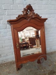 Антикварная полка с зеркальной филенкой код. BE4097101